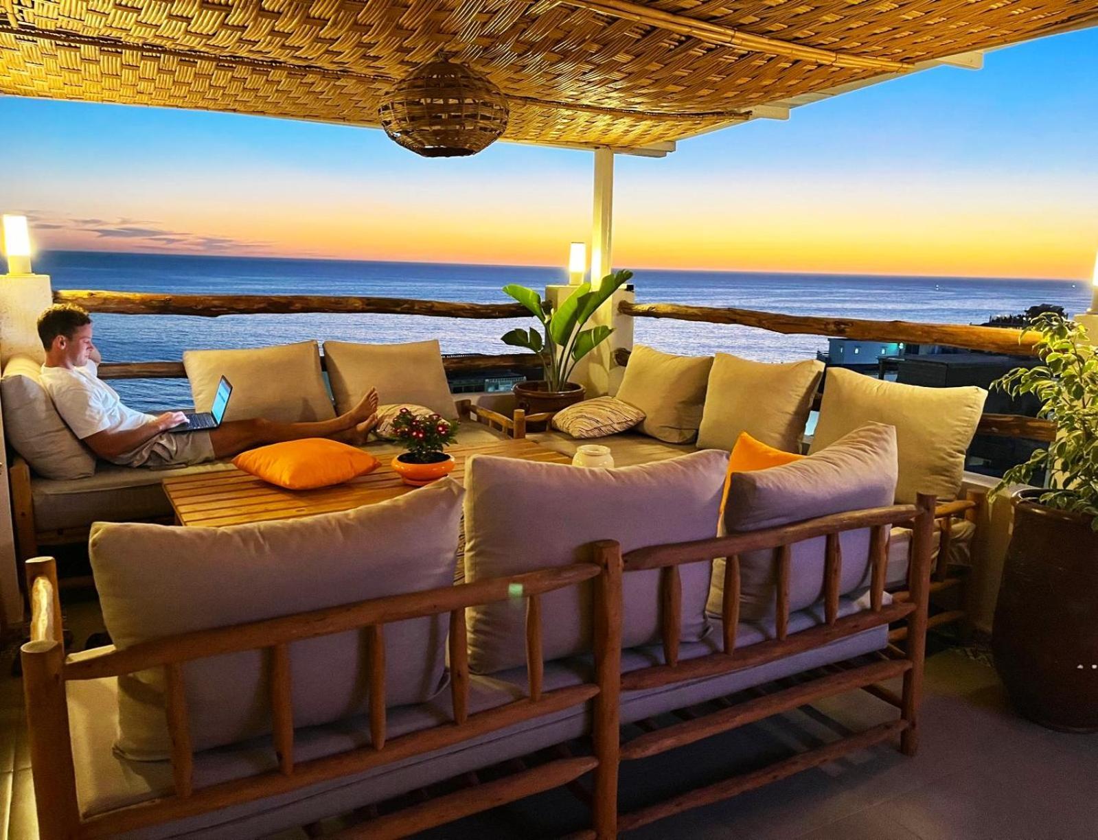 Bigblue Surf Hostel & Coworking Space - Taghazout (Adults Only) Azazoul Buitenkant foto